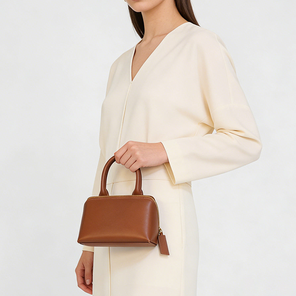 Triangle handbag