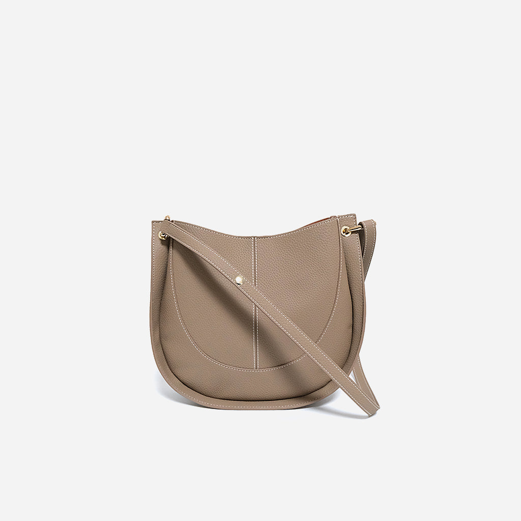 Single shoulder tote bag