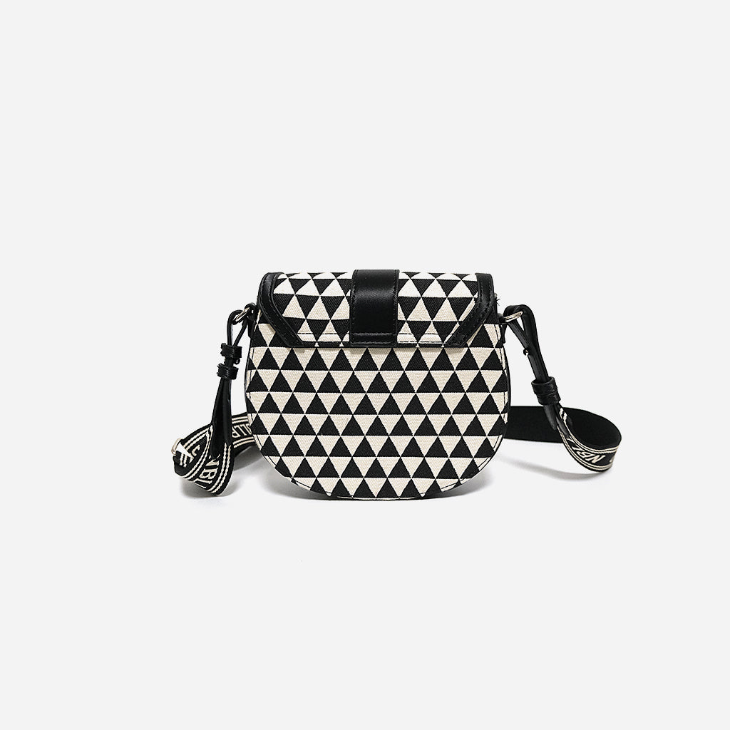 Plaid shoulder bag